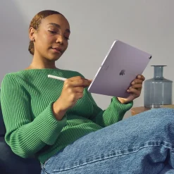 iPad Air M2 Chip 11