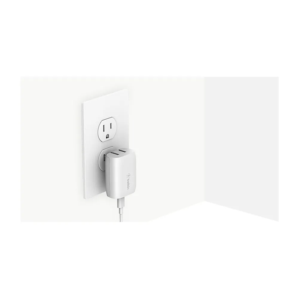 BOOST CHARGE USB-C to Lightning Car Charger for Multiple Brands, White (WCA003dqWH)<Belkin Online