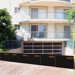 Quick Dam Universal Flood Gate, Flood Doorway Control, Expands 35