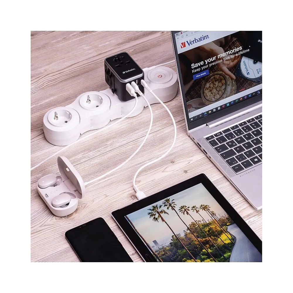 UTA-04 Plastic Travel Power Adapter, Black (49546)<Verbatim Best